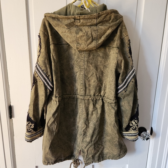 Golden Quills jacket - Picture 3 of 6